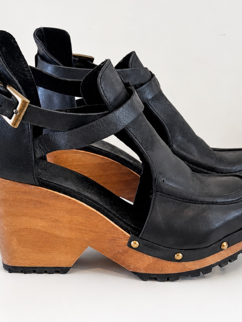 Free People - Salida Clogs – Black Leather Wedge Clogs | Size US 8 - Picture 3 of 7